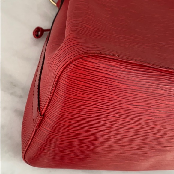 ❤️ LOUIS VUITTON Epi Noe Castillan Red ❤️ - Picture 10 of 14